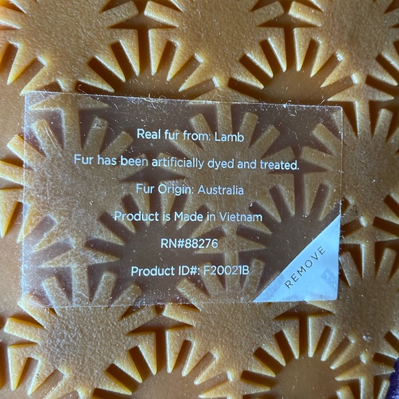 UGG Women’s Rainbow 🌈 Fluff Yeah Faux Fur Open-toe Slingback Slides Size 9 - Picture 14 of 15